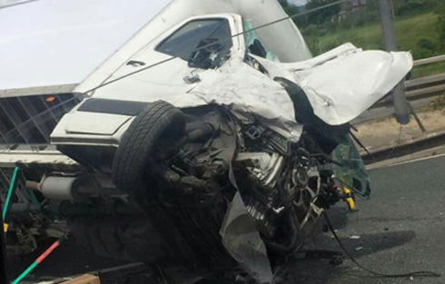 M62 Crash Lorry